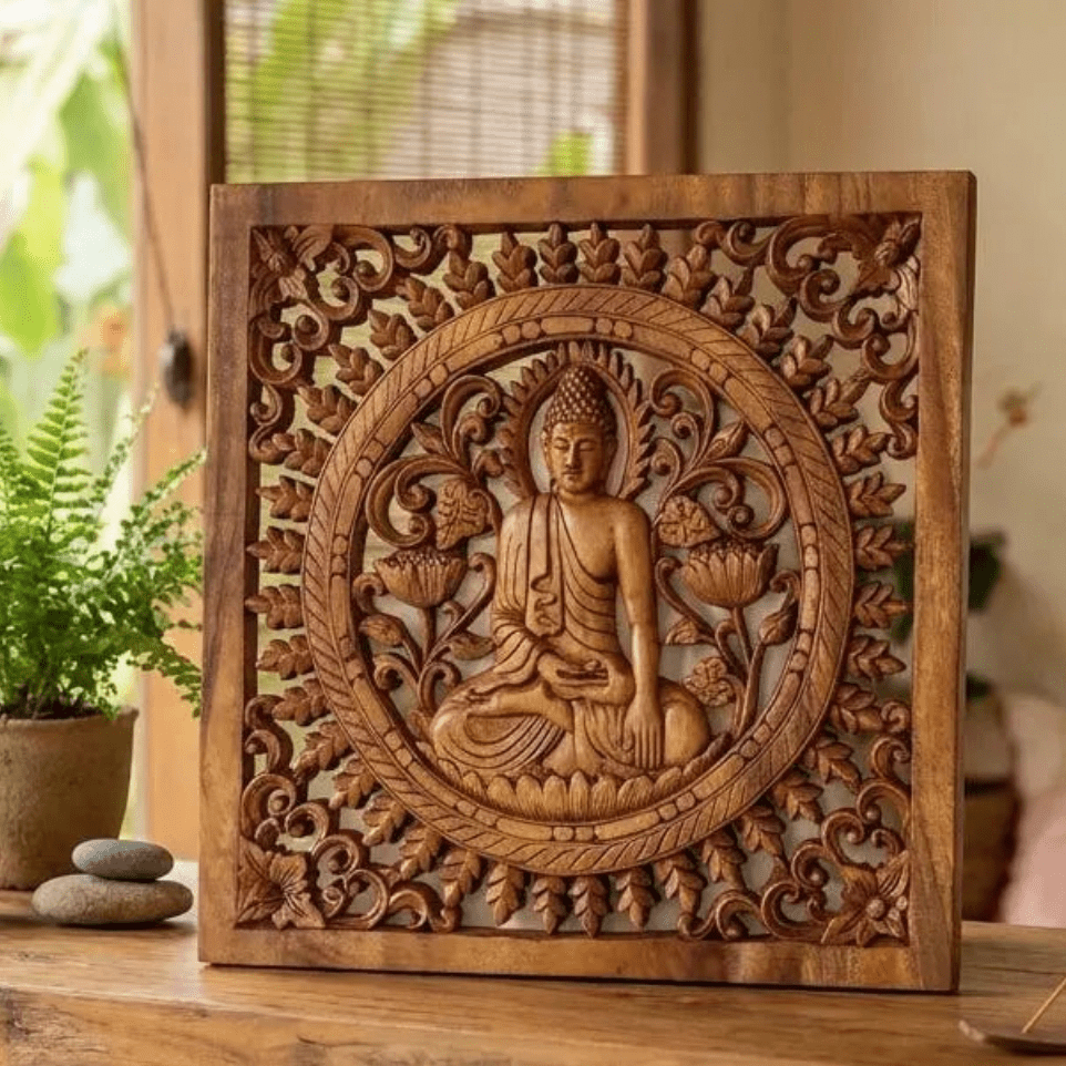 Panneaux décoratifs en bois sculptés