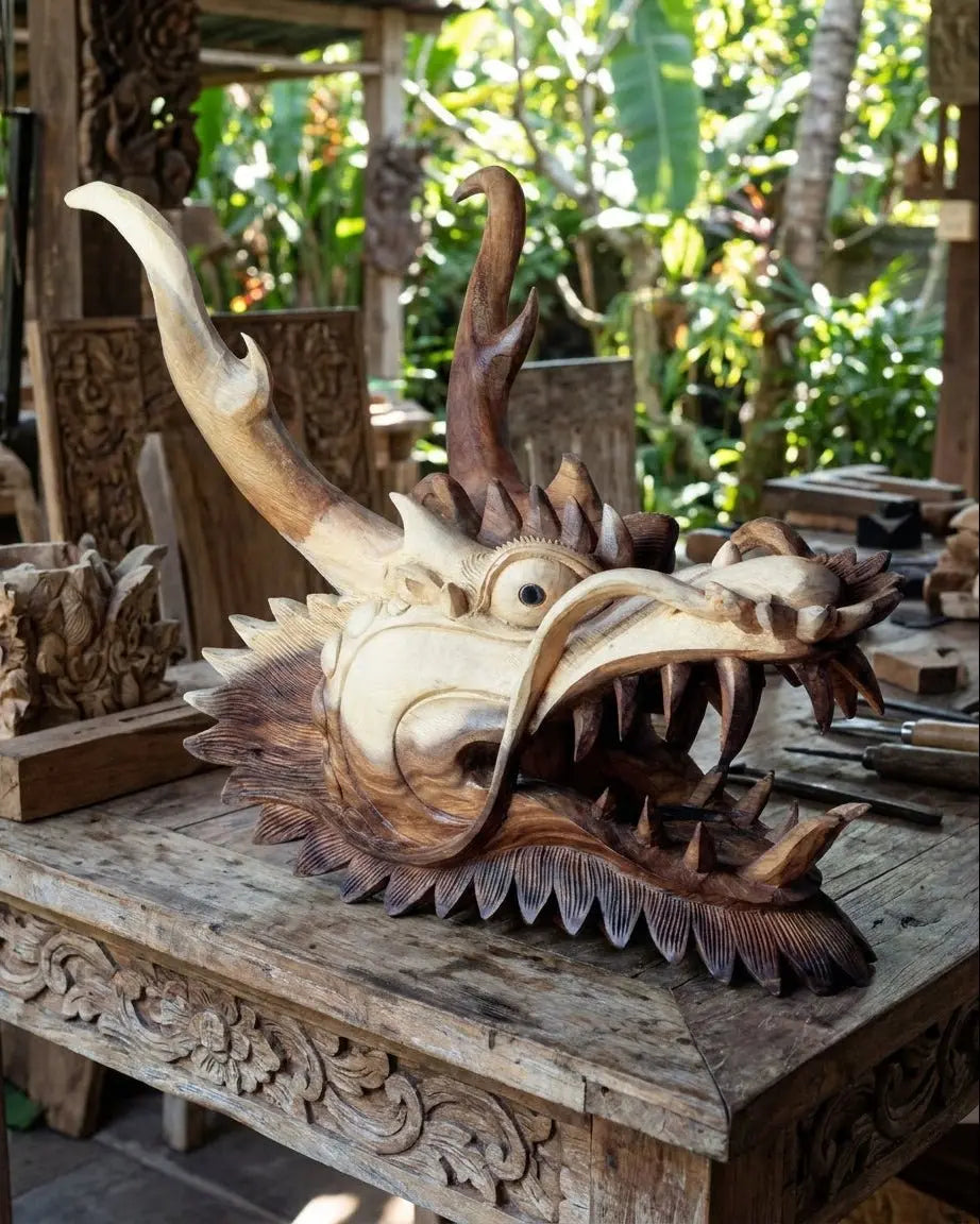 Grande Tête de Dragon Sculptée à la Main en Bois de Suar – Sculpture Artisanale Balinaise 40 cm