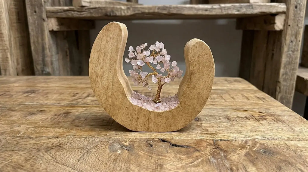 Arbre de vie quartz rose sur anneau ouvert bois de manguier 60 pierres