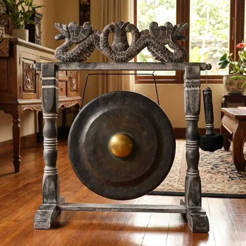 Gong Balinais Noir sur Support Sculpté – 80 cm – Instrument Sonore Traditionnel