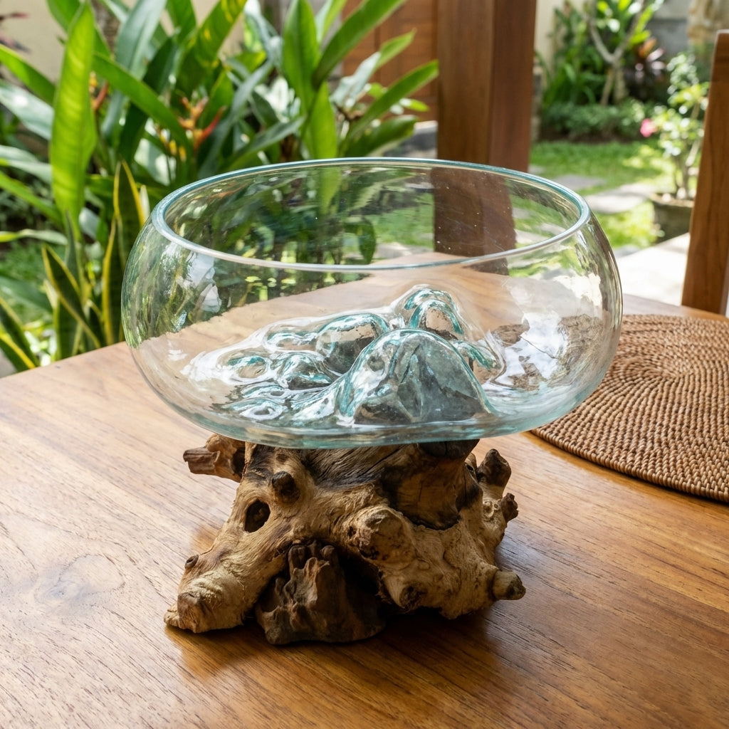 Grand bol en verre fondu sur bois de Gamal – 20 cm – fabrication artisanale balinaise