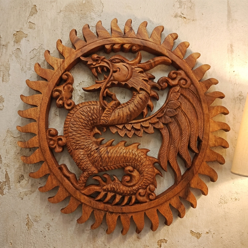 Panneau mural circulaire en bois de Suar massif sculpté main, motif Dragon de sagesse oriental entouré de flammes, décoration spirituelle artisanale indonésienne 40cm.