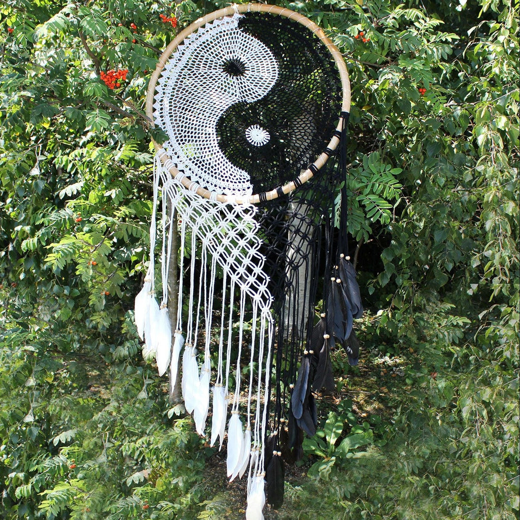 Attrape - rêves Yin Yang – Extra Large 50 cm – Bali - Karmic Artisan