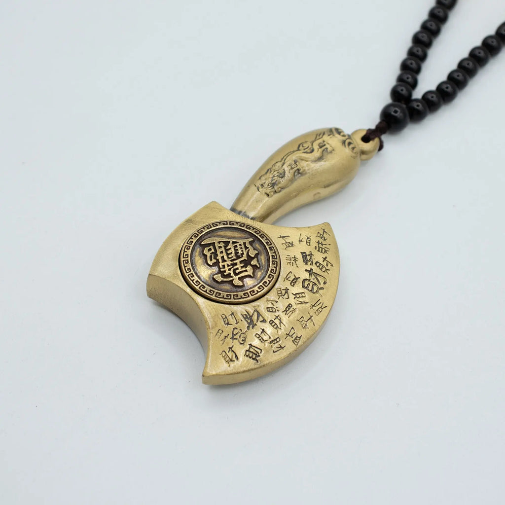 Suspension Feng Shui en Laiton – Hache Symbolique de Protection & Prospérité AWGifts Dropship