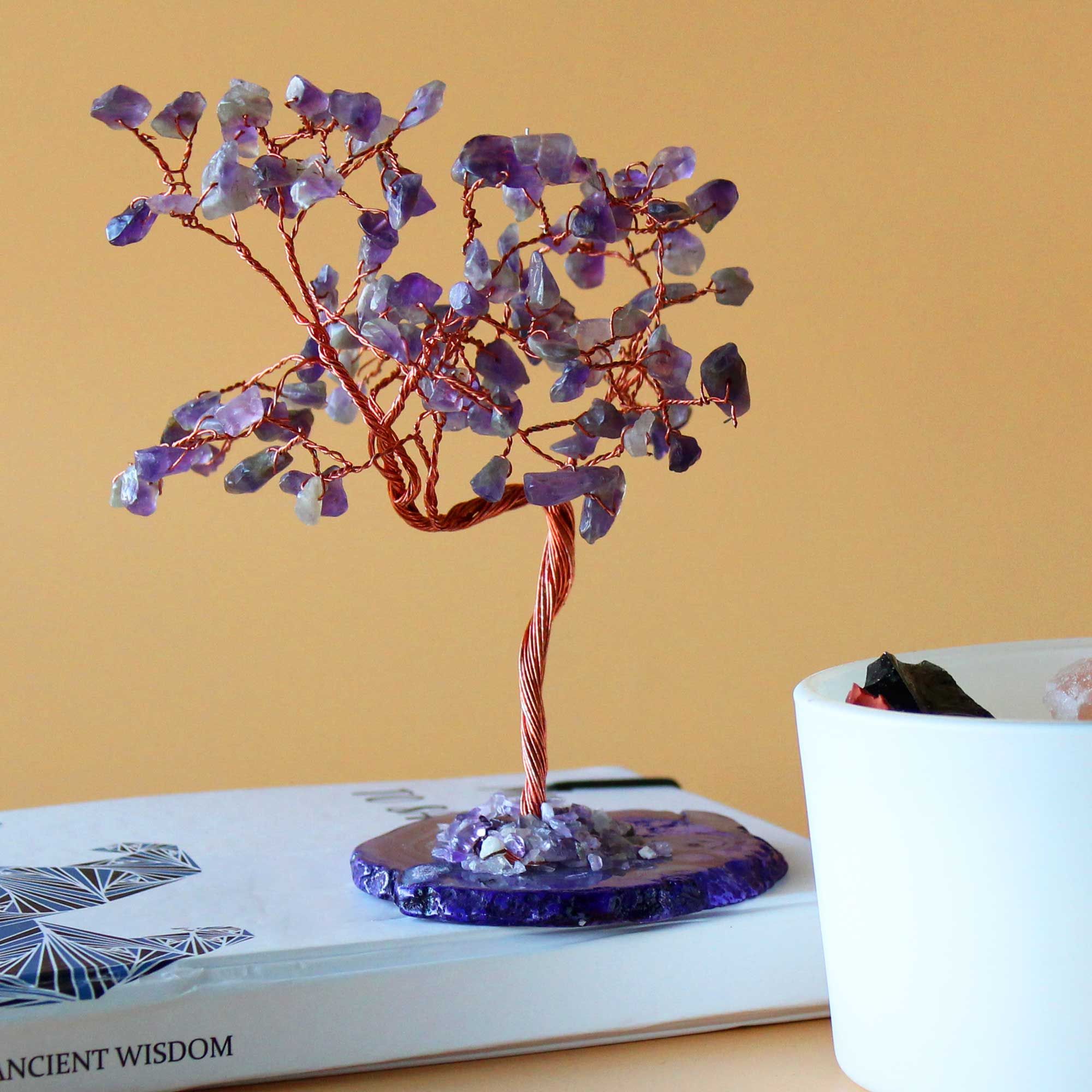Decorative amethyst tree on a natural agate base – 100 stones