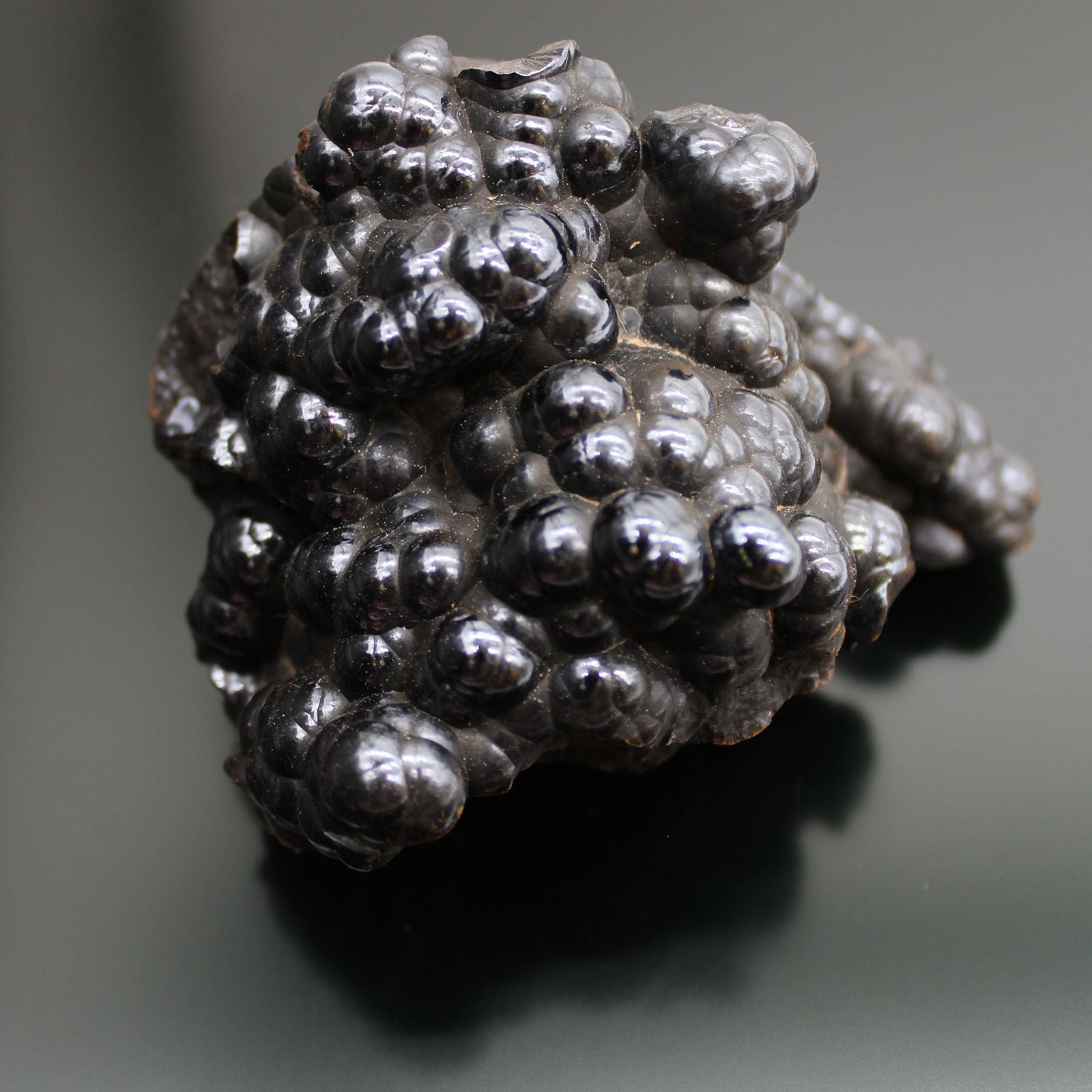 Hématite – Spécimens minéraux naturels (environ 20 pièces)