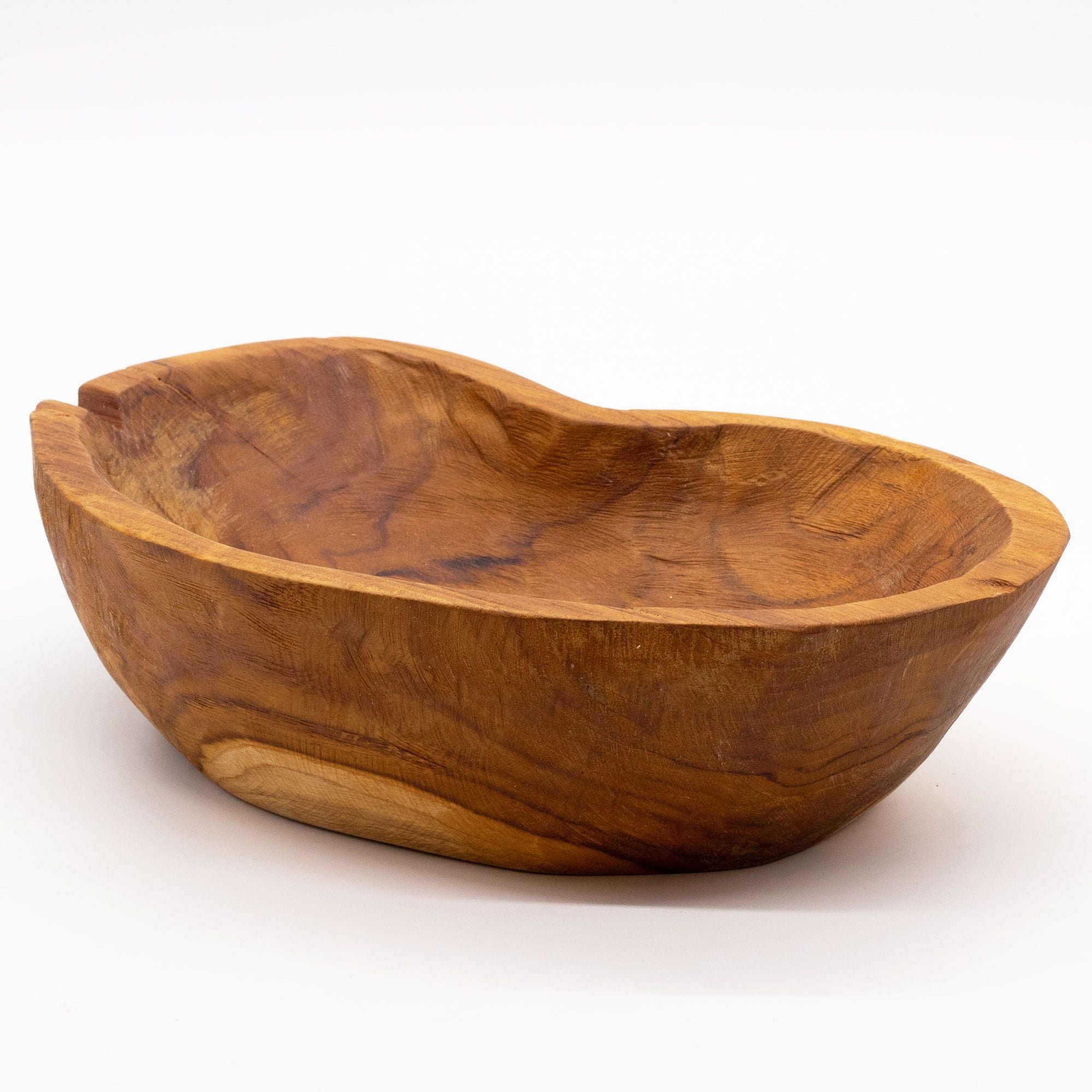 Coupe en bois de teck naturel au format allongé, finition brute artisanale
