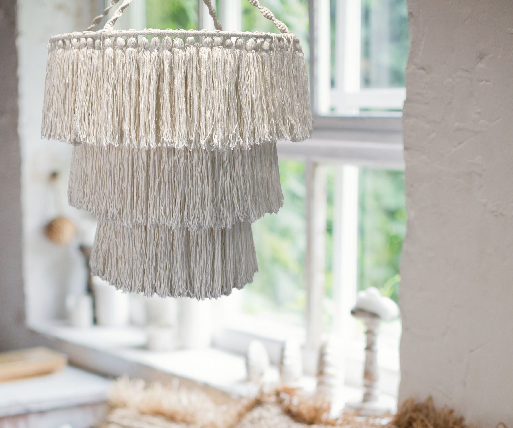 Suspension bohème en macramé naturel tissée à la main en coton