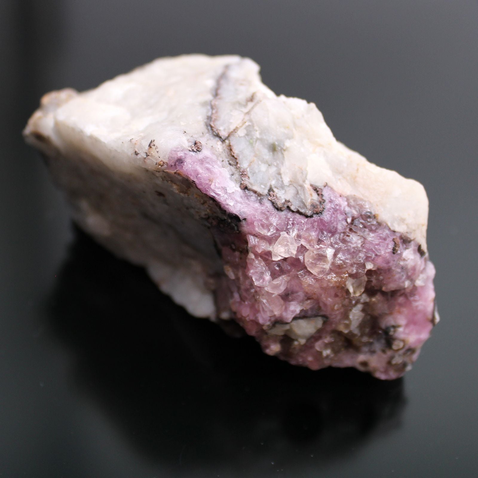 Calcite cobaltifère - Spécimens minéraux (environ 25 pièces)