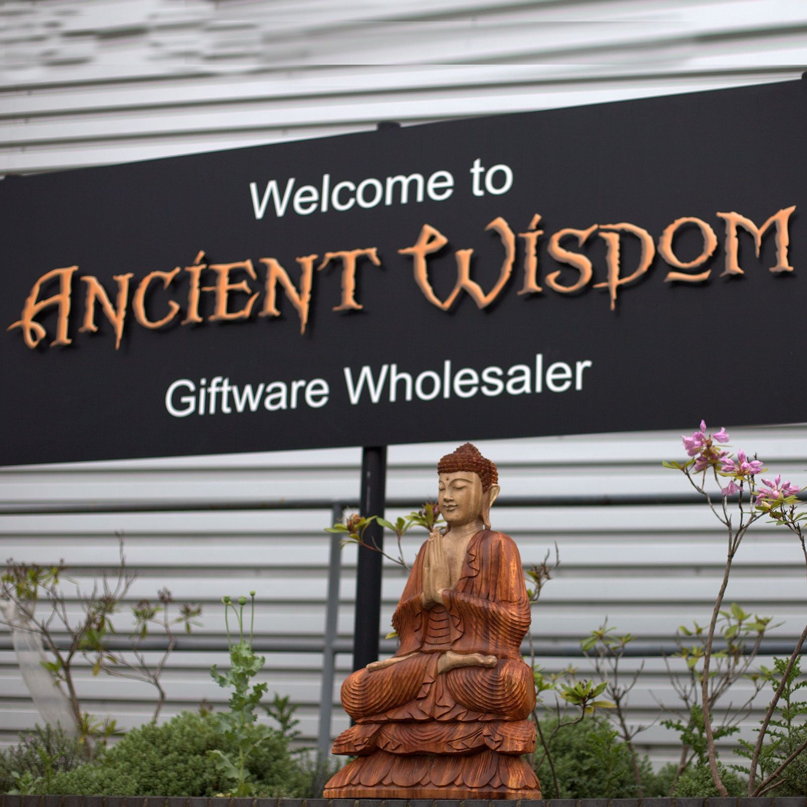 Statue de Bouddha Sculptée à la Main – 80 cm Namasté