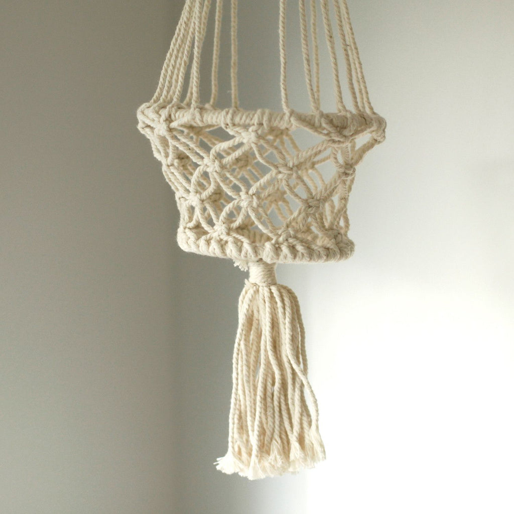 Support pour Pot en Macramé Naturel – Petit Modèle Suspendu