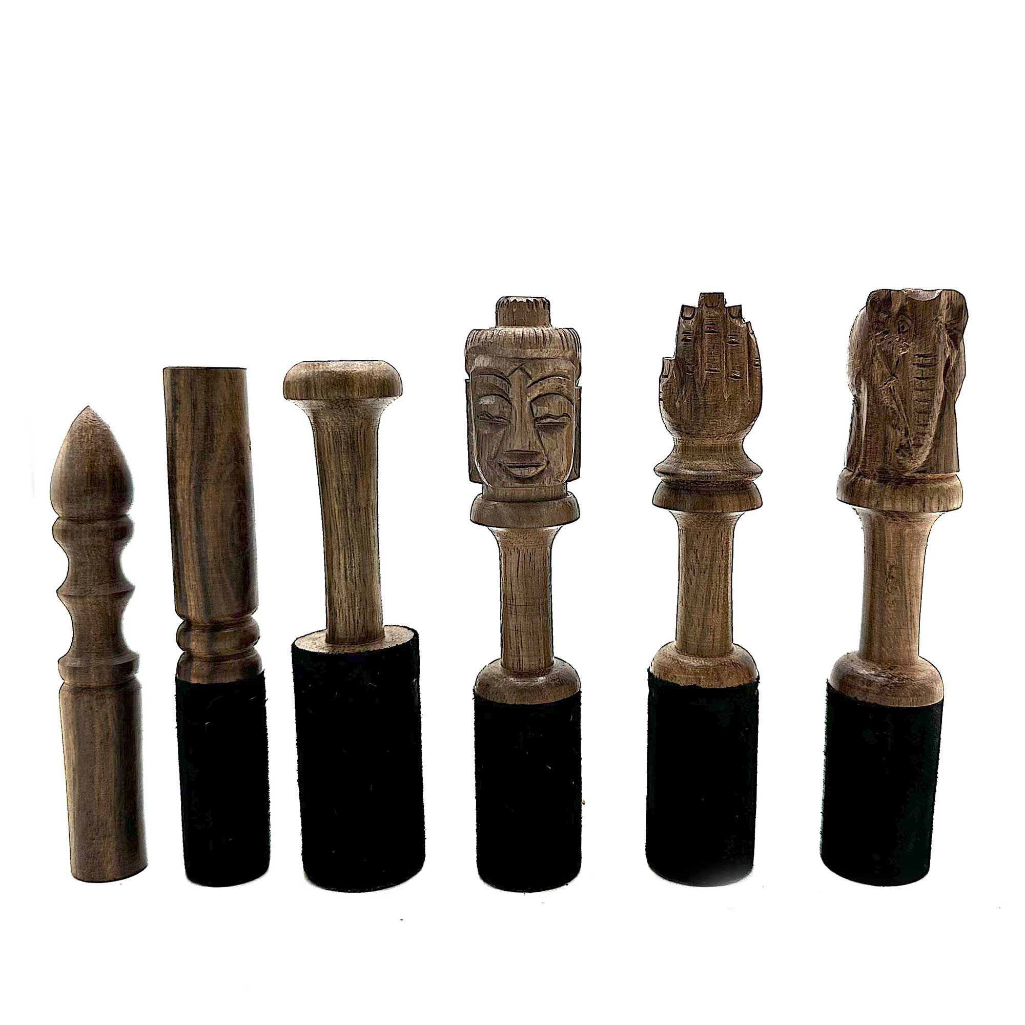 Bâton en bois sculpté Bouddha – Accessoire pour bol chantant – 14 cm