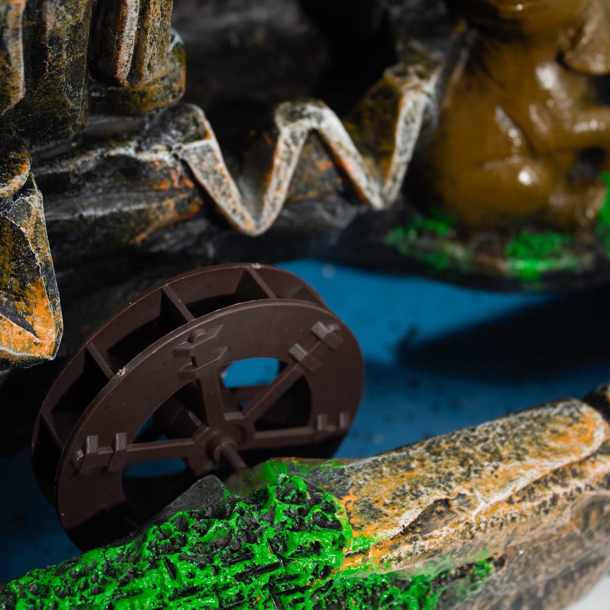 Tischbrunnen „Liebende Elefanten“ mit beleuchteter Kristallkugel und Wasserrad – 30 × 20 × 35 cm