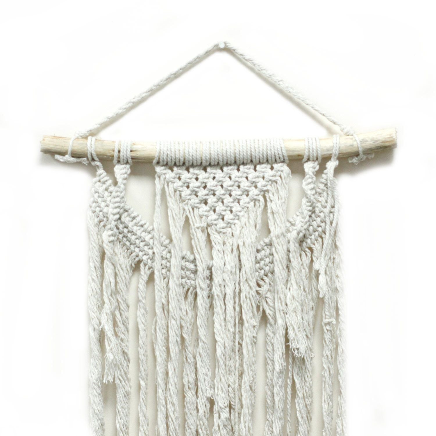 Suspension Murale en Macramé Naturel – Décoration Bohème Artisanale