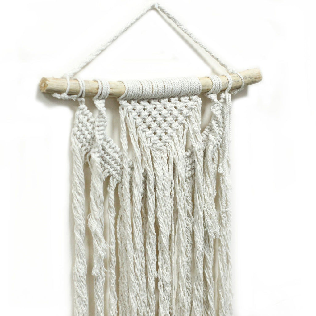 Suspension Murale en Macramé Naturel – Décoration Bohème Artisanale
