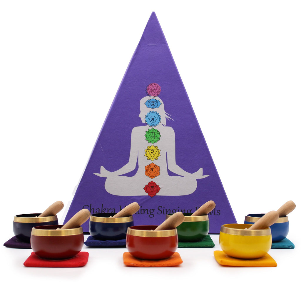 Coffret de bols chantants en laiton – Pyramide des chakras – Ensemble de 7 bols