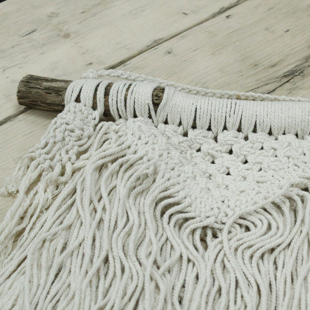 Décoration Murale en Macramé Coton – Modèle Abondance Naturelle
