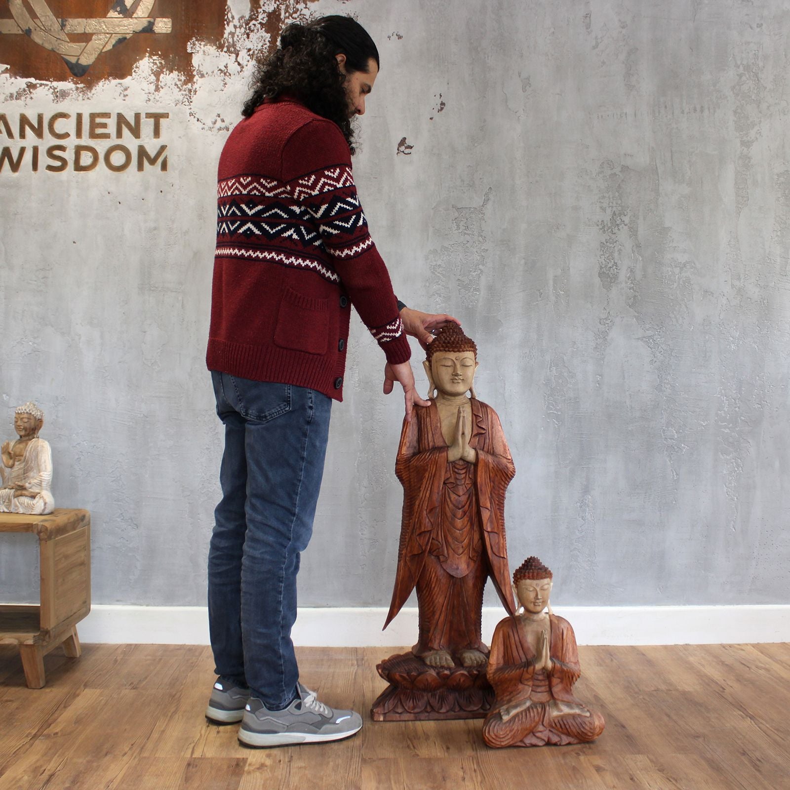 Statue de Bouddha sculptée à la main – 100 cm – Bouddha Namasté