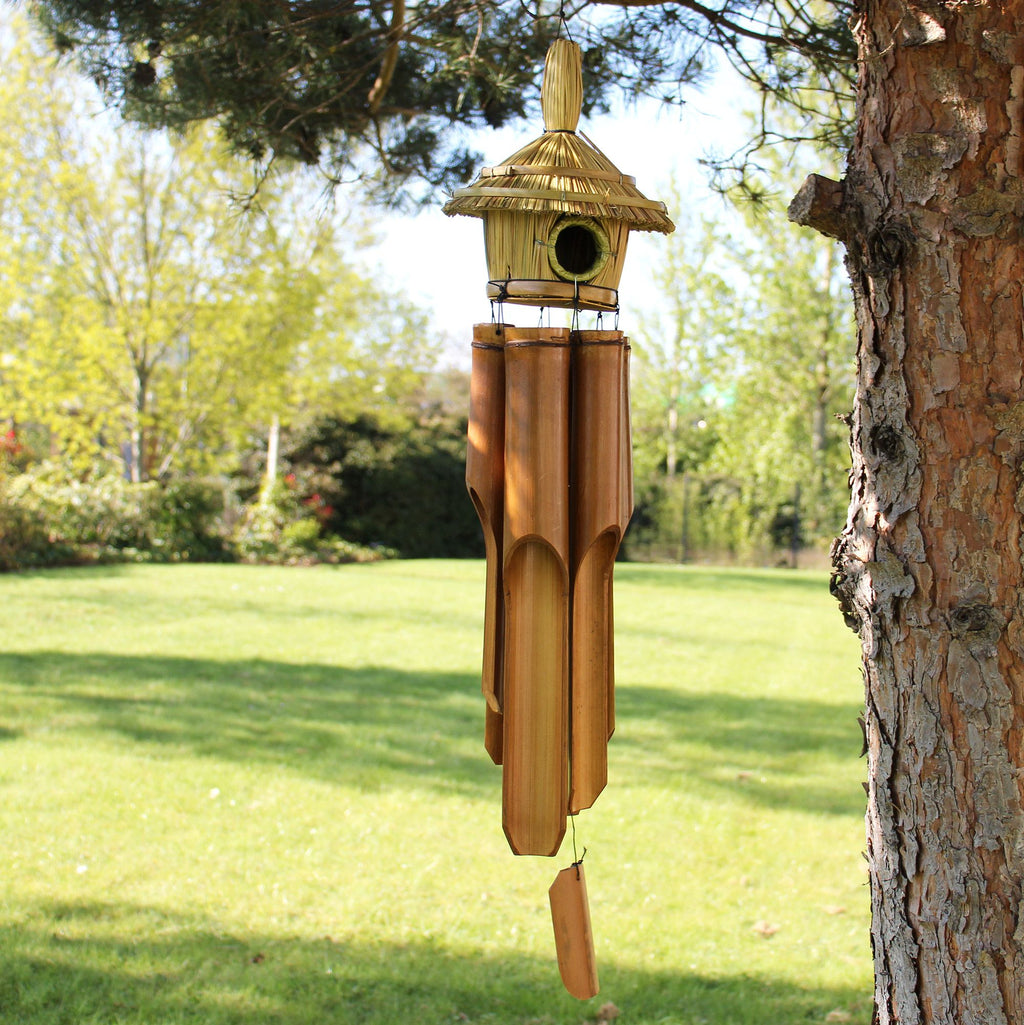 Grand Nichoir en Jonc de Mer avec Carillon en Bambou – 56 cm