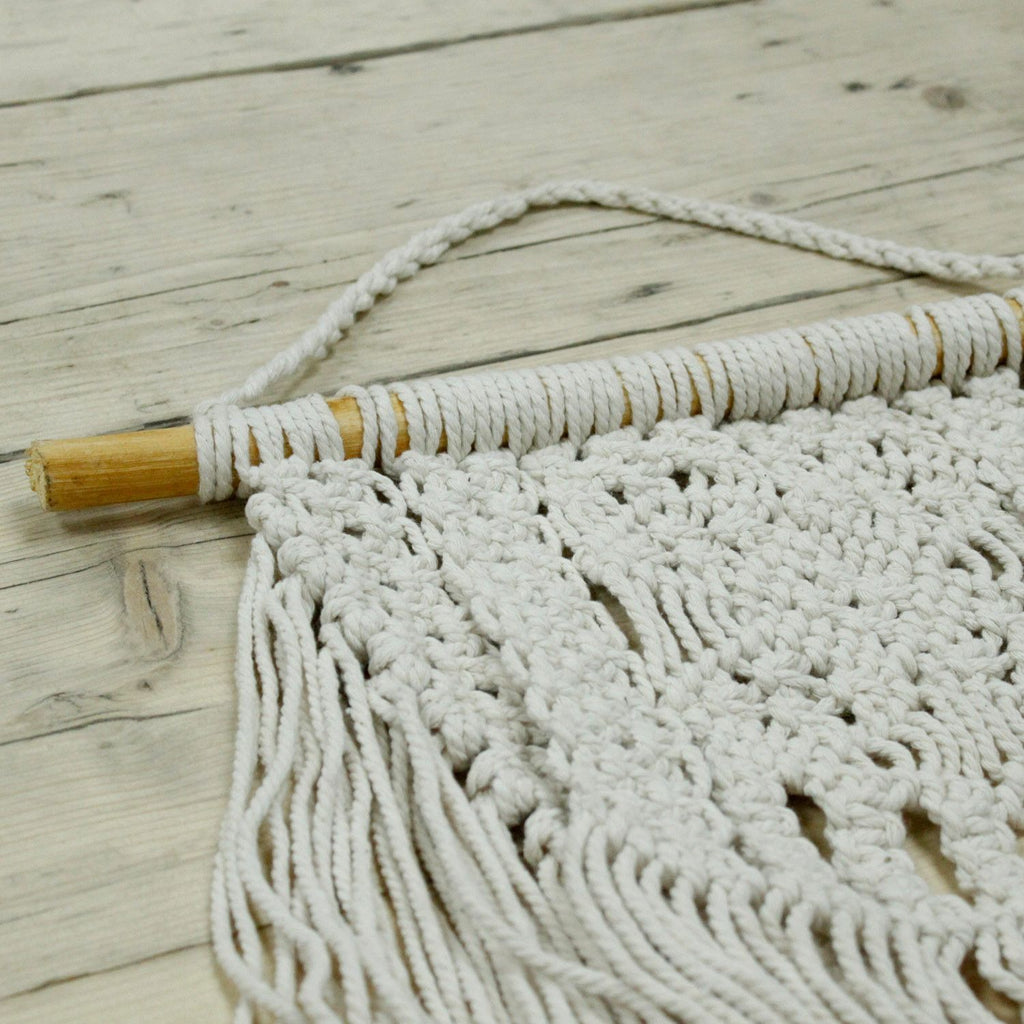 Décoration murale en macramé – Coton naturel - Abondance Démesurée