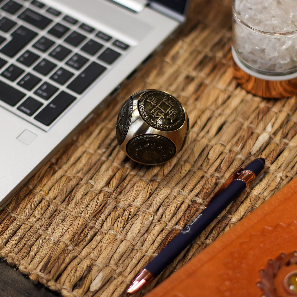 Spinner Dé de la Fortune Feng Shui - Grand dé de richesse - Rond - Karmic Artisan